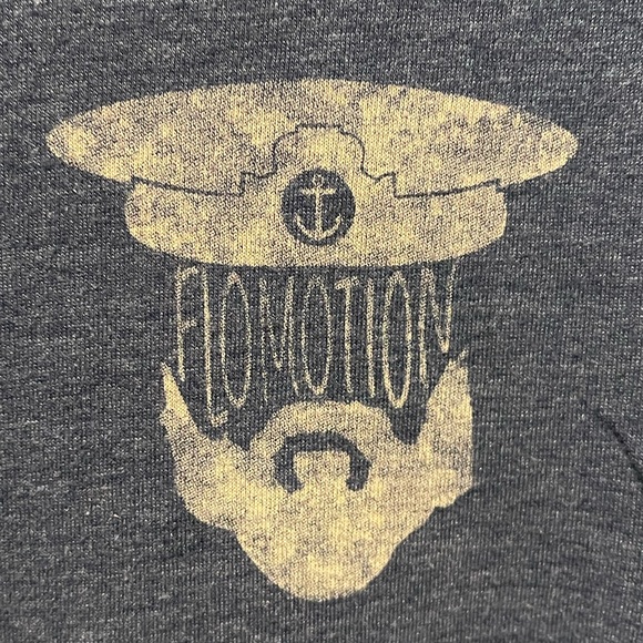 Flomotion Sea Captain Ship Compass Graphic Tee Size M Unisex - Picture 4 of 6